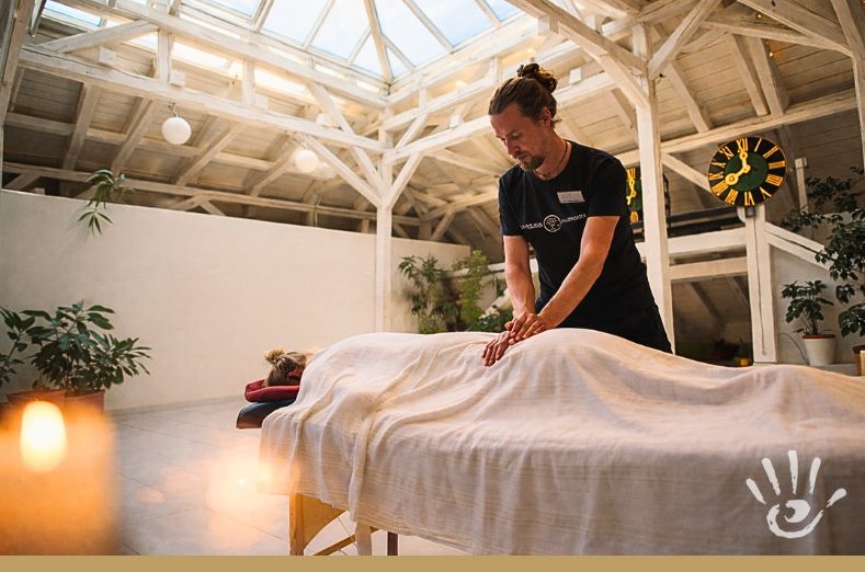 Intensiv-Ausbildung-Ganzheitliche-Massage-Markus-Marx-website-AnuKan-Dresden