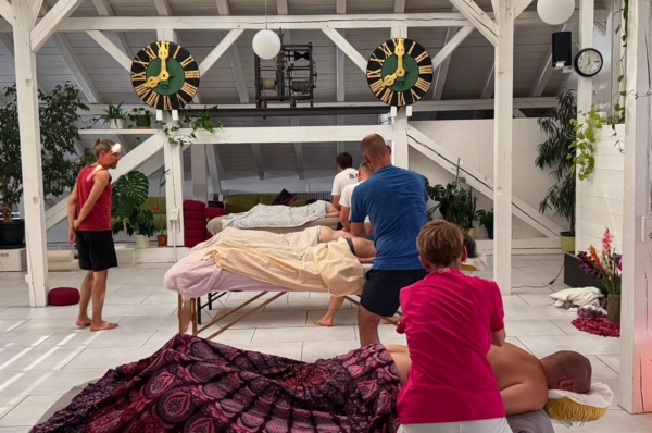 Ganheitliche-Massage-Ausbildung-Dresden-AnuKan-Markus-Marx-1